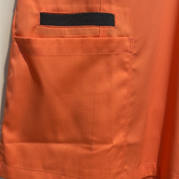 NEVERWORN Matrix Woman’s Jogger Set - Picture 4 of 10